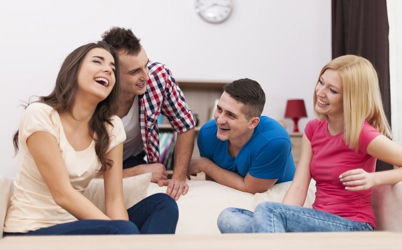 וילונות לסלון – חדר האורחים שלכם