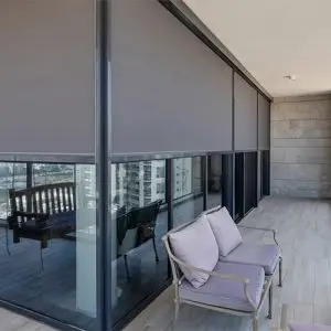 וילונות גלילה חיצוניים מעוצבים